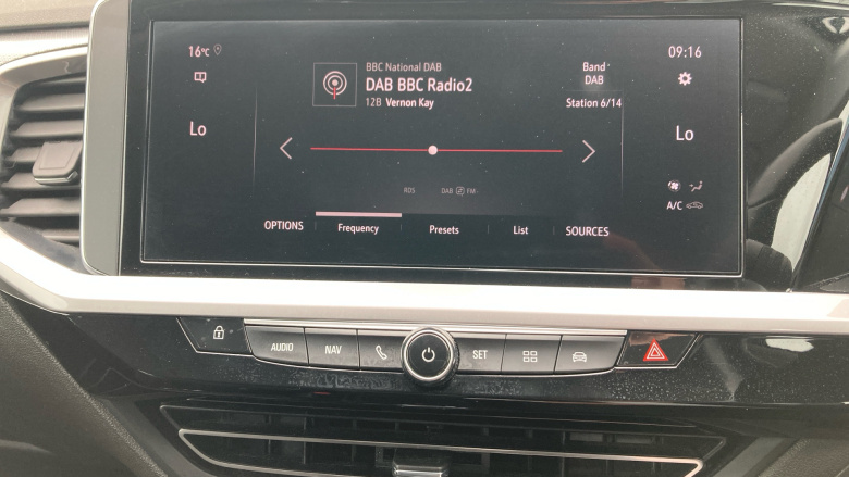 Vauxhall Grandland 1.2 Turbo Elite 5dr Auto Petrol Hatchback